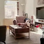D4cosycottage - Quiet & Charming 2br Cottage, With Kingsize Bed, Free Parking And Private Garden, Within Walking Distance Of City, & Major Venues * דבלין